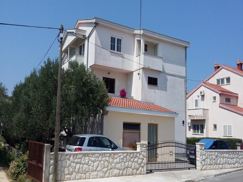 Apartments Burmeta Zadar Eksteriør bilde